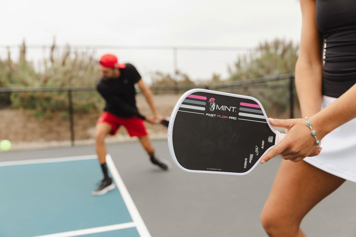16mm vs 14mm Pickleball Paddle: Which One Fits You?