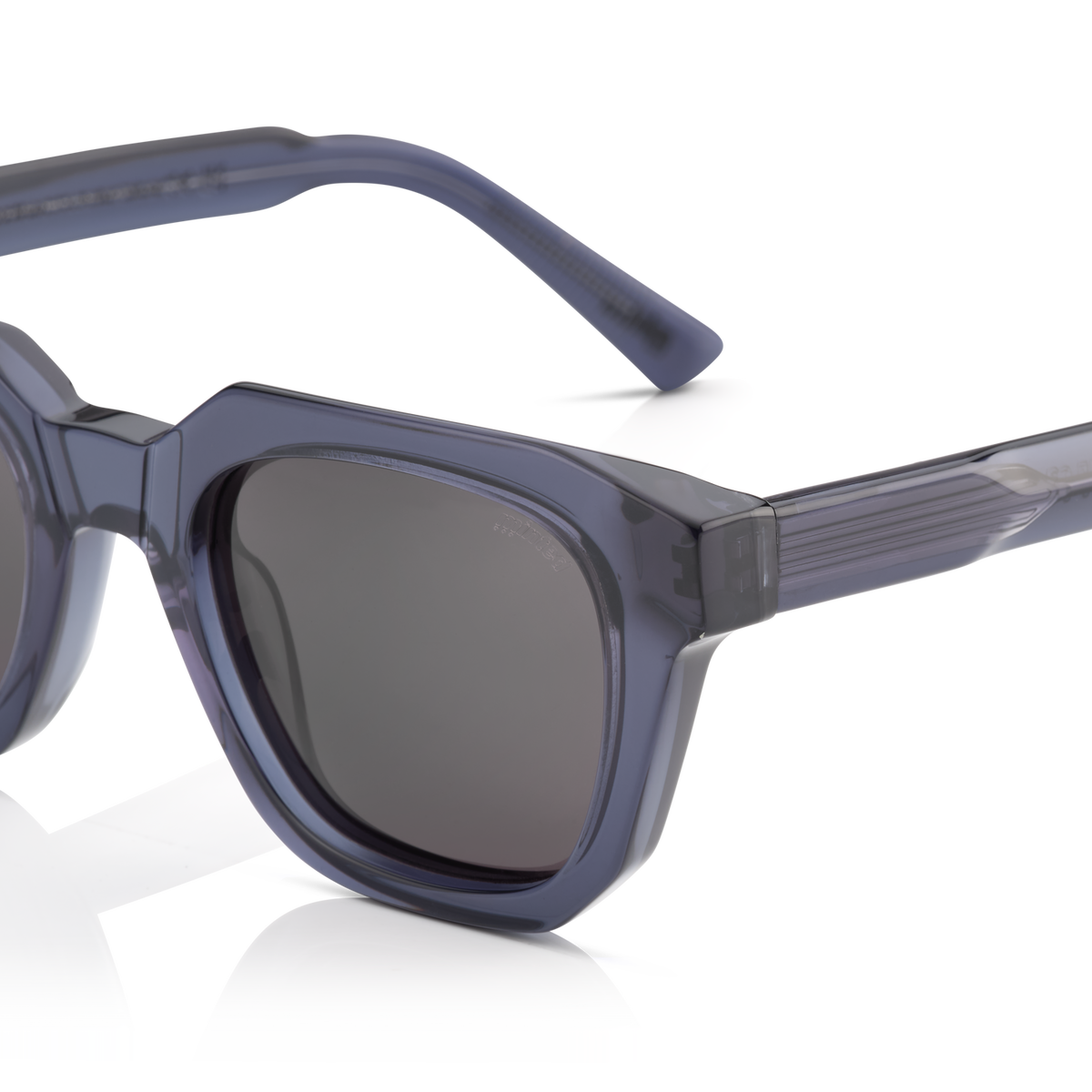 Minted Model 9 Dark Blue | Polarized
