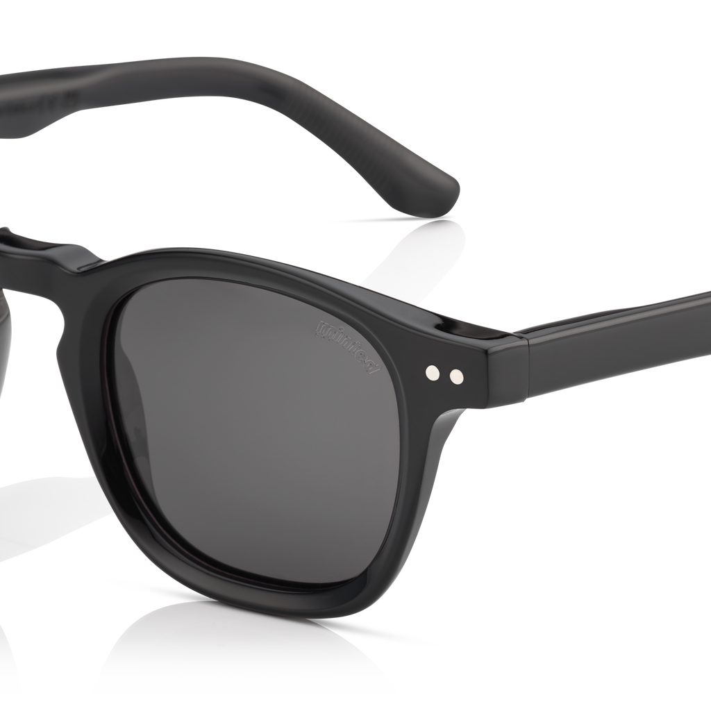 Minted Model 10 Black | Polarized