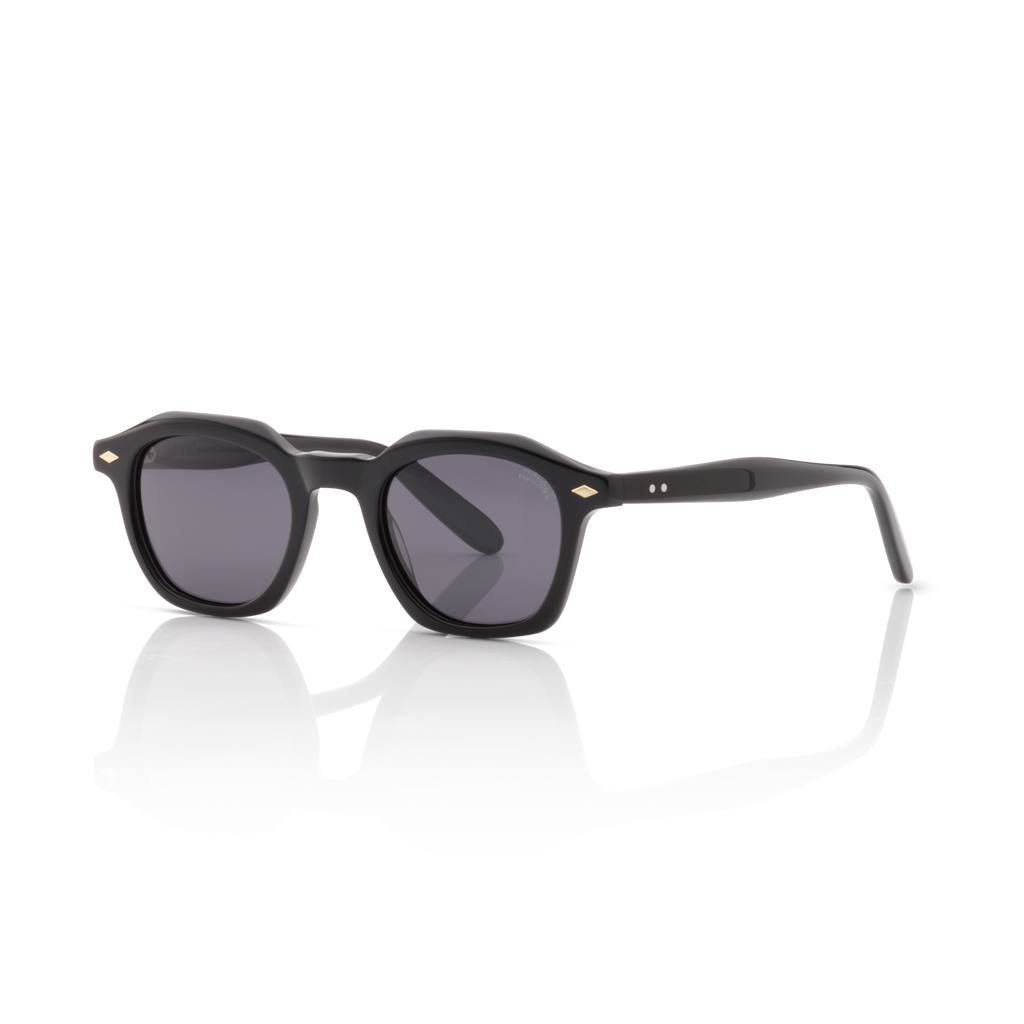 Minted Model 16 Black | Polarized